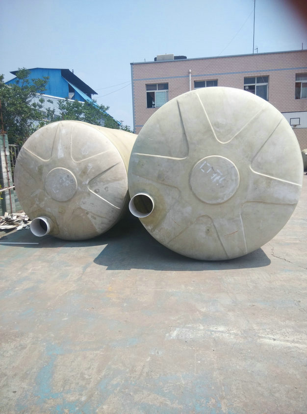 西南片區(qū)廠家直銷(xiāo)玻璃鋼化糞池